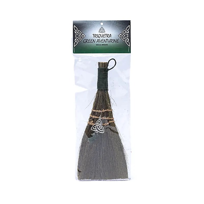Witches broom Triquetra green