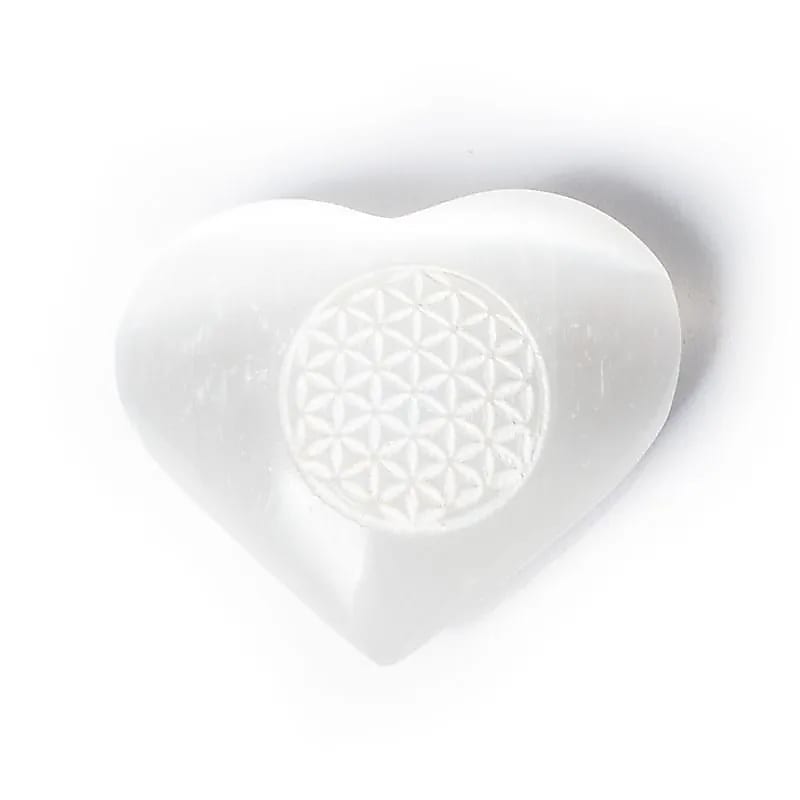 Coeur de Sélénite avec Fleur de vie pierre de soucis