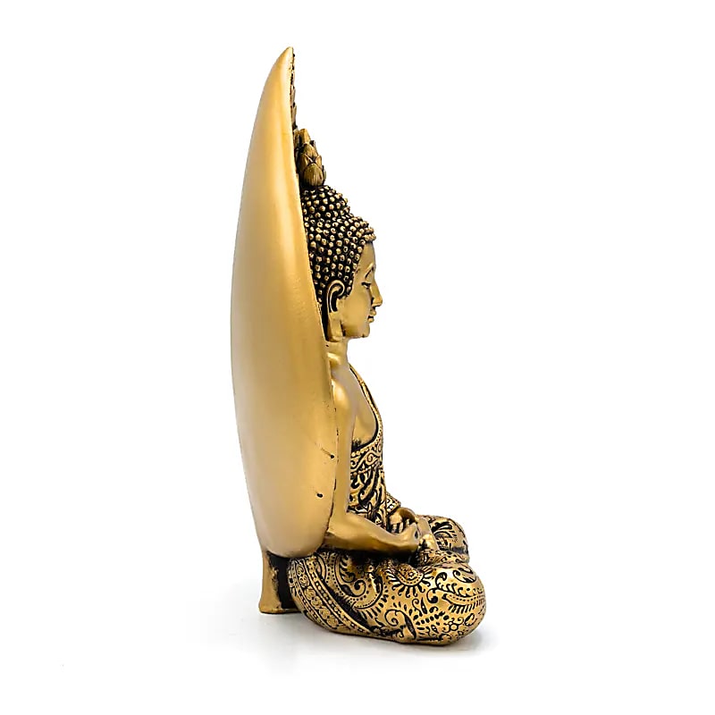 Buda en meditación con hoja de Bodhi color oro