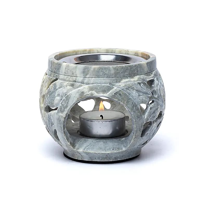 Mehrzweckbrenner aus marmoriertem Speckstein mit Blumenmotiv