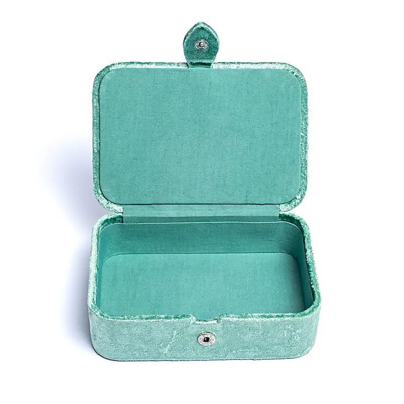 Sieraden / tarotdoos fluweel mint met maanfasen
