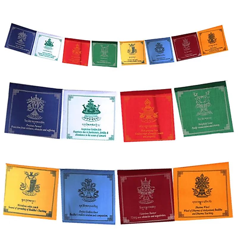 Drapeaux prière tibétains 8 signes auspicieux