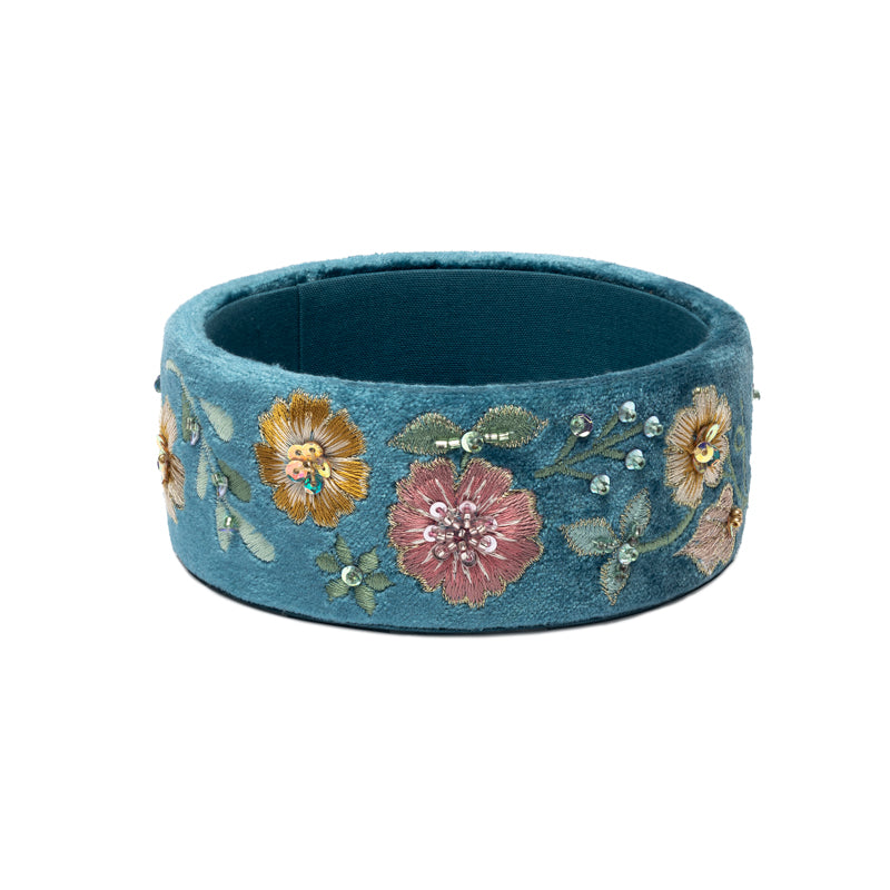 Ciotola in velluto blu con fiori