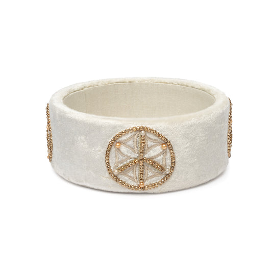 Trinket container velvet off white with Flower of Life peace sign