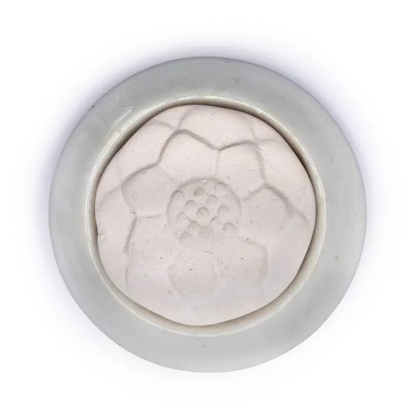 Aroma stone diffuser lotus white