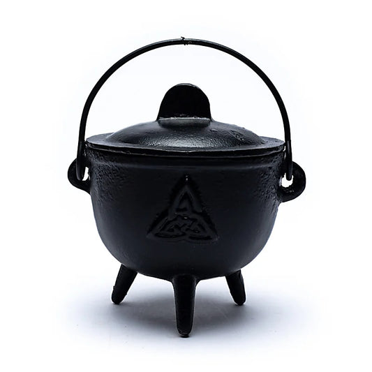Calderone con Triquetra