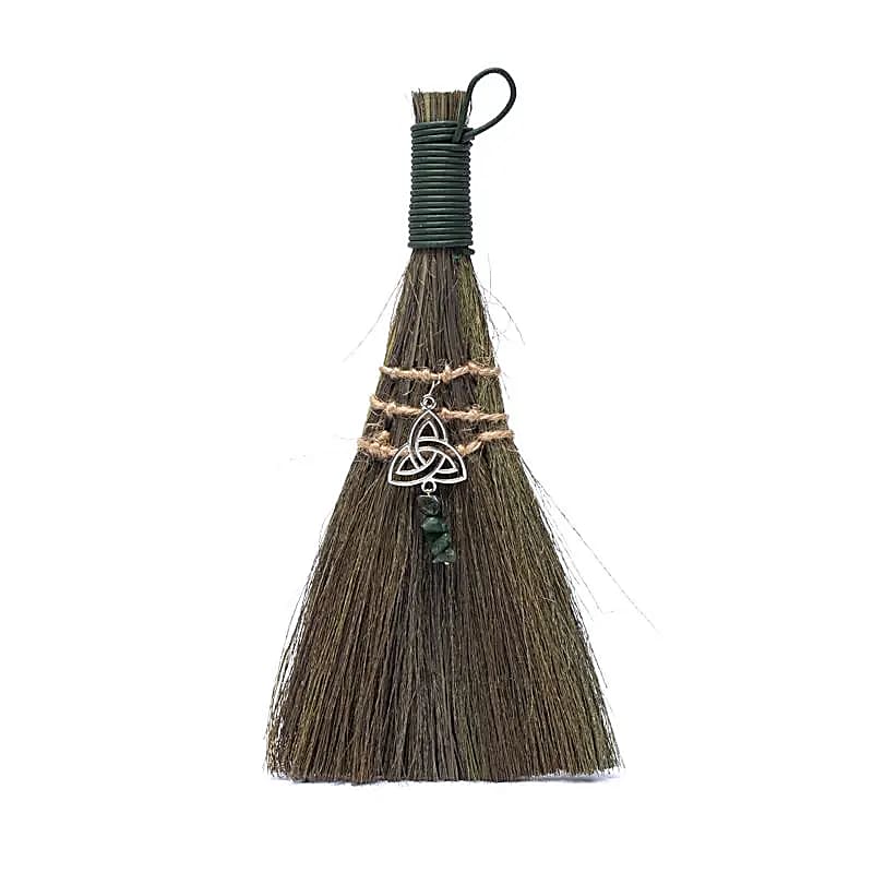 Witches broom Triquetra green