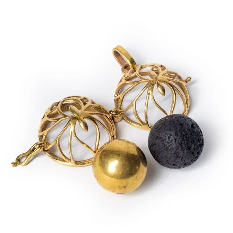Pendentif grossesse Lotus boule harmonie couleur or