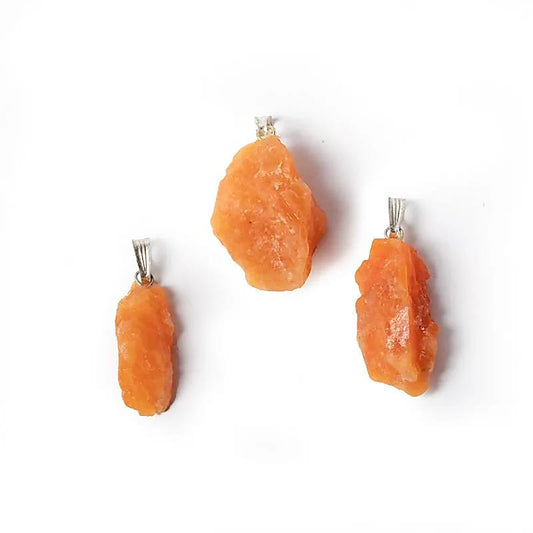Ciondolo in Calcite arancione grezza