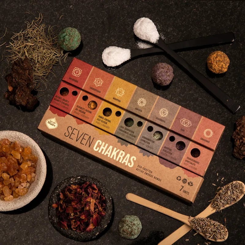 Sagrada Madre Premium 7 chakra Bombitas smudge