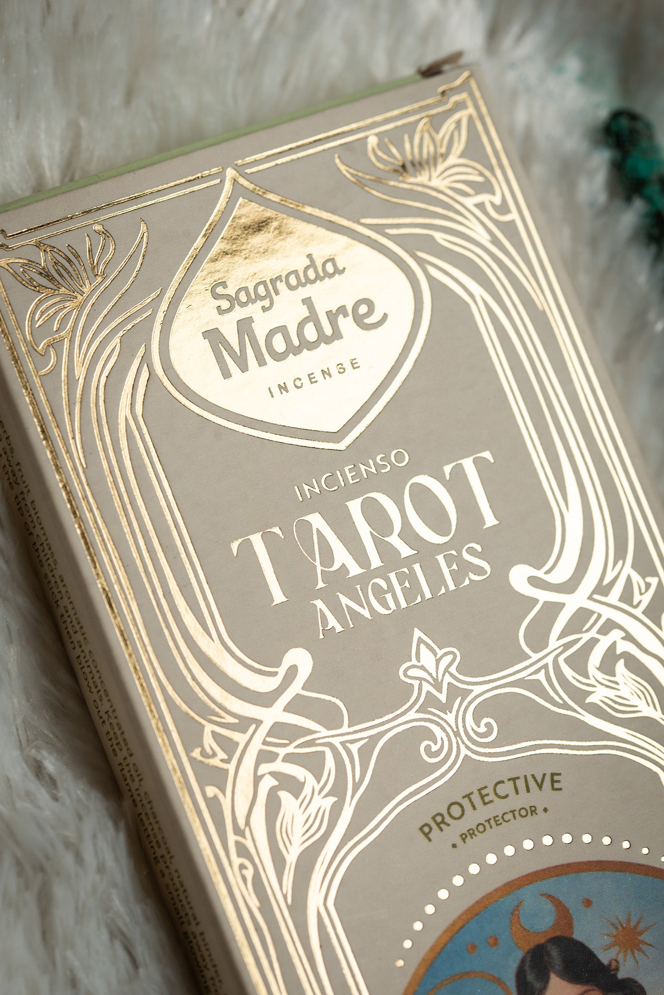 Sagrada Madre Tarot Angels incense Protector