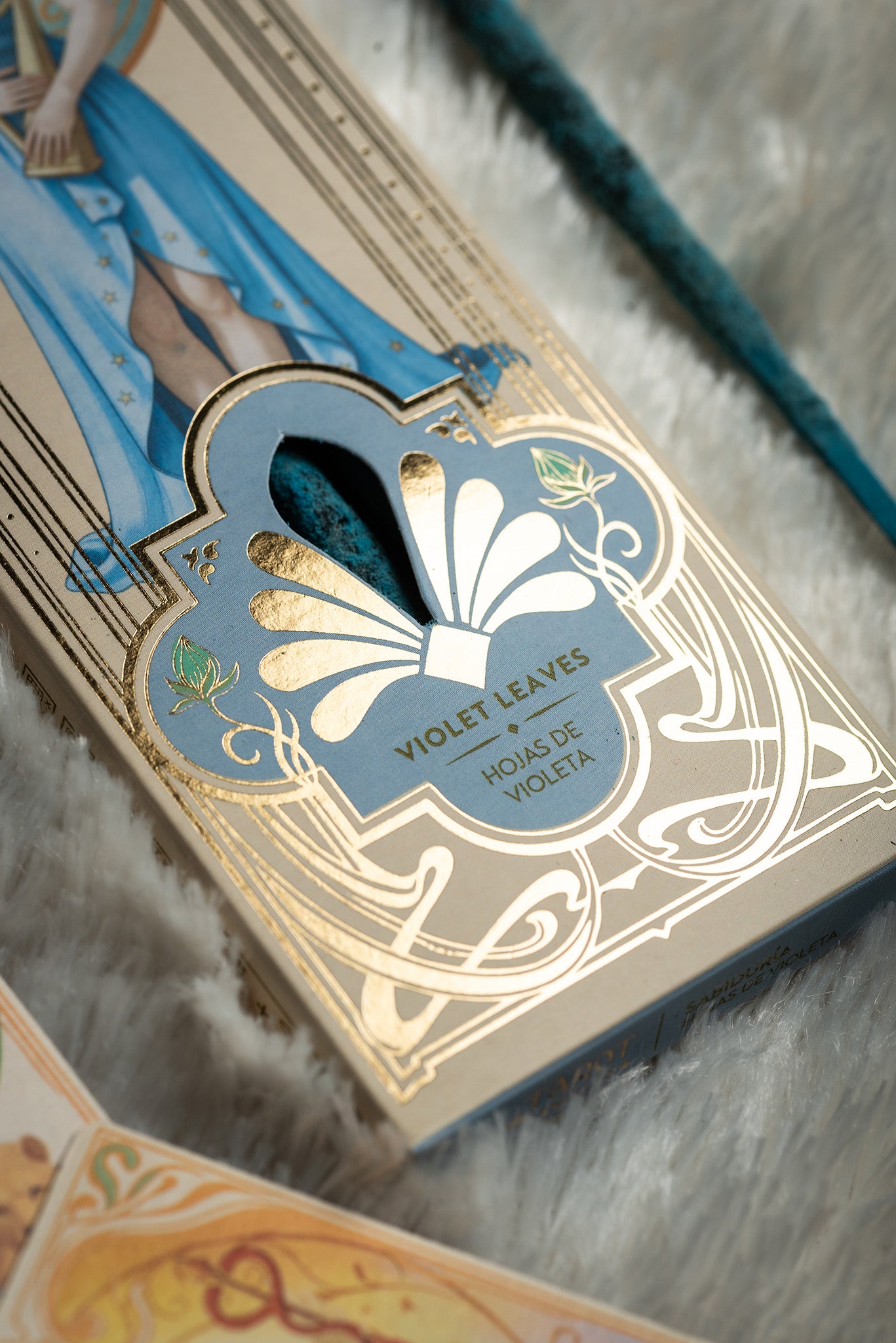 Sagrada Madre Tarot Angels incense Wisdom