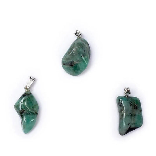 Broche pendentif Emeraude percée