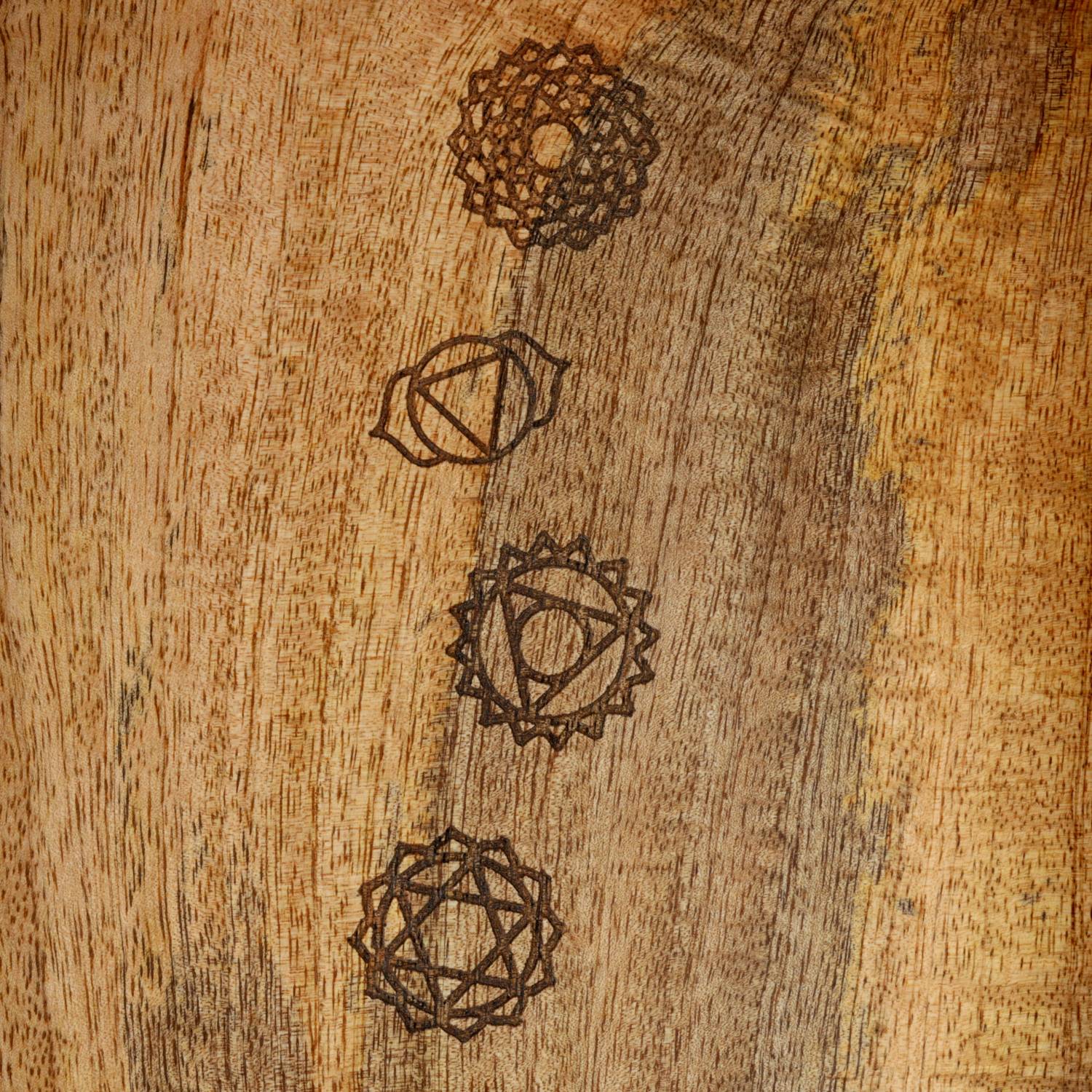 Tablett 7 Chakrasymbole Mangoholz Holz