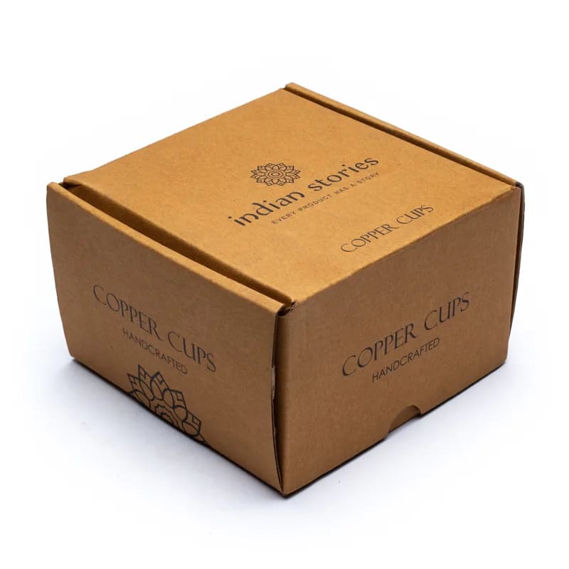 Gobelets en cuivre motif floral gravé Cuivre